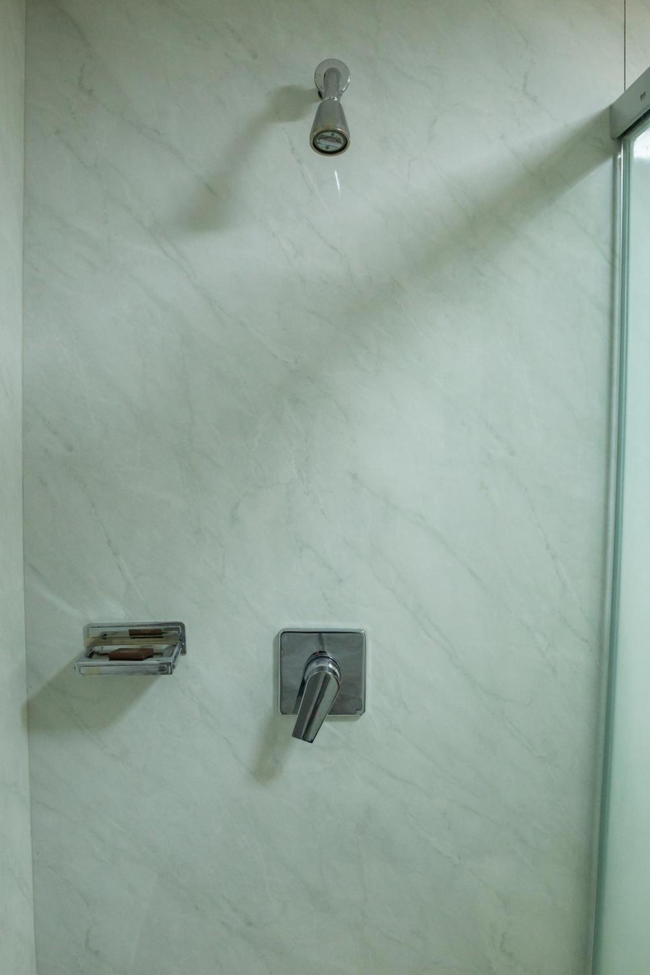 Ouro Minas Hotel Belo Horizonte, Dolce By Wyndham Buitenkant foto Shower door