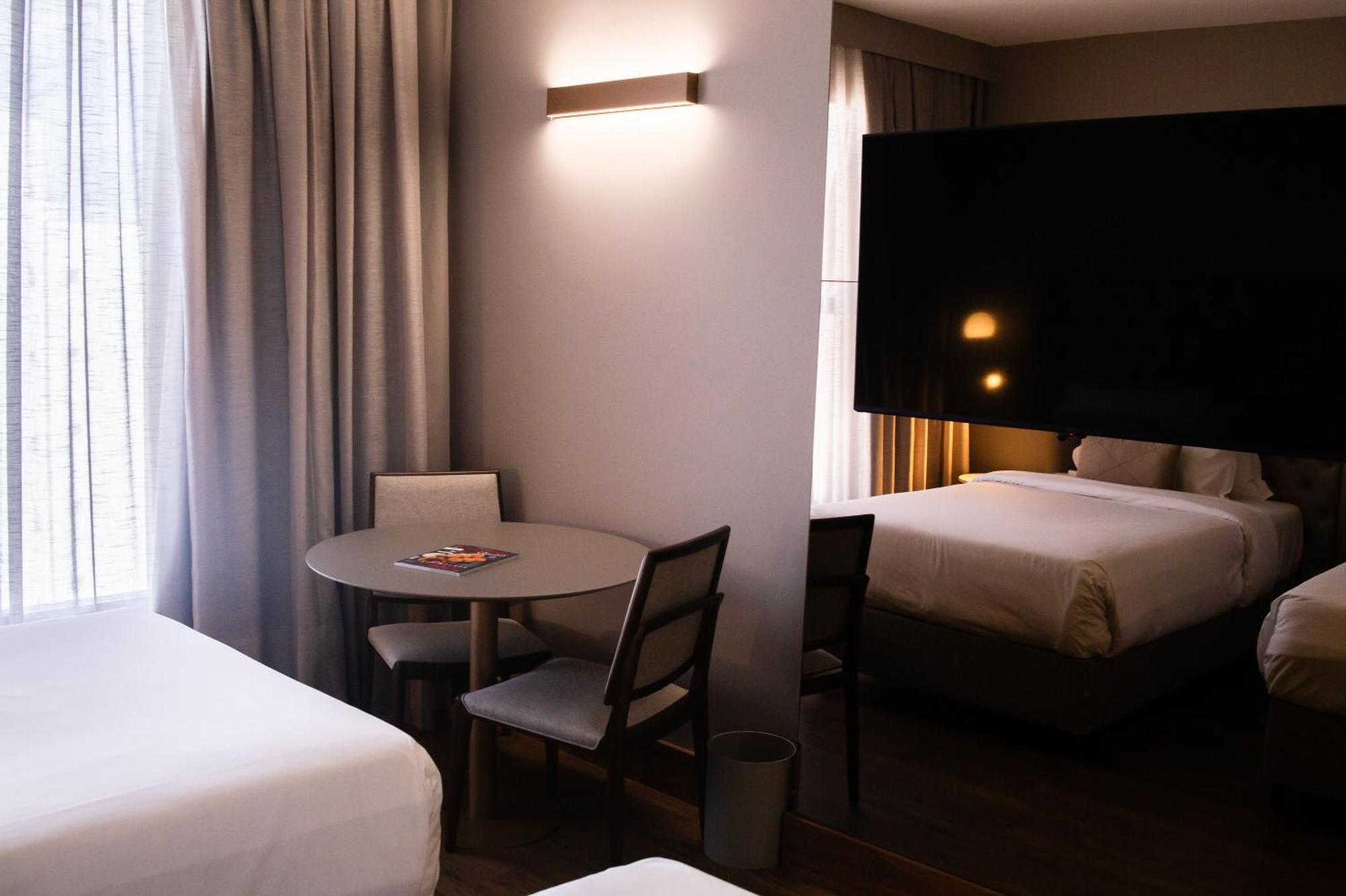 Ouro Minas Hotel Belo Horizonte, Dolce By Wyndham Buitenkant foto A room at the hotel