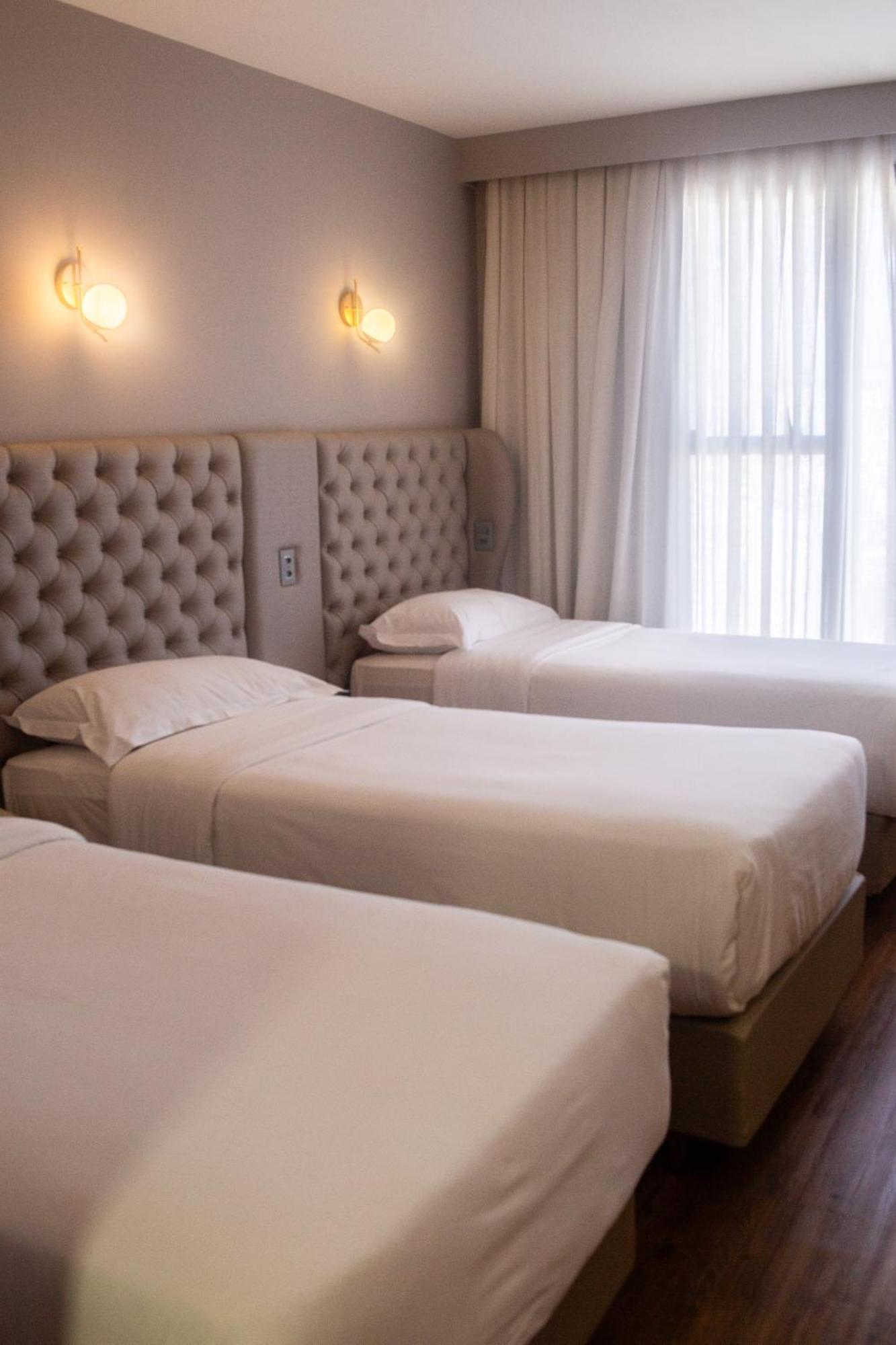 Ouro Minas Hotel Belo Horizonte, Dolce By Wyndham Buitenkant foto A room at the hotel