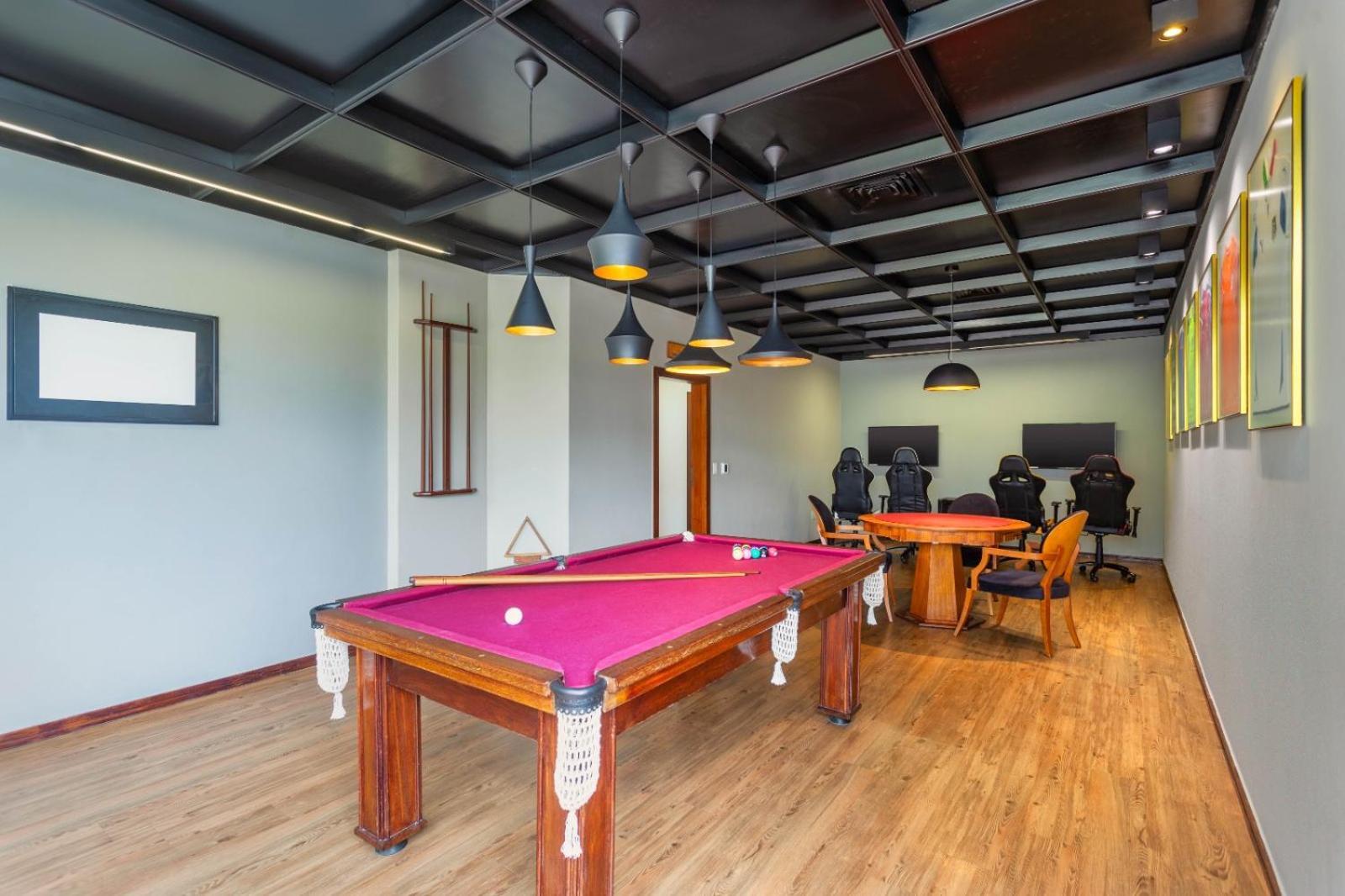 Ouro Minas Hotel Belo Horizonte, Dolce By Wyndham Buitenkant foto The pool table at the office